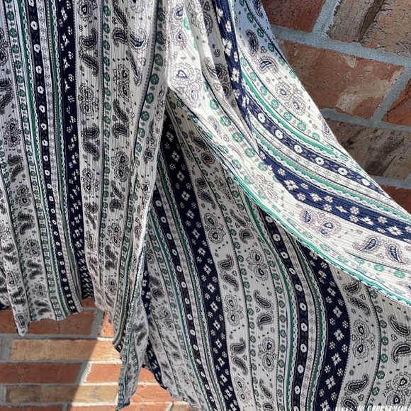 Earthbound Trading Co Woman Maxi Dress Size Small Leg Slits Sleeveless printed - Picture 2 of 7